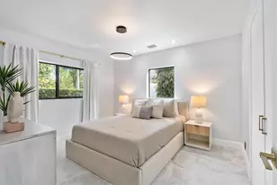 360 NW 33rd St, Oakland Park, FL 33309 - Photo 4