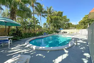 1125 NE 16th Pl, Fort Lauderdale, FL 33305 - Photo 1