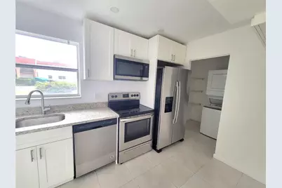 497 Lake Dora Drive #497, West Palm Beach, FL 33411 - Photo 2