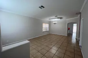 4479 Lake Tahoe Cir, West Palm Beach, FL 33409 - Photo 4