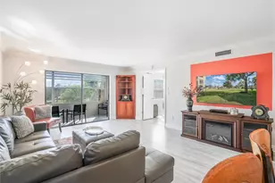 9300 Sunrise Lakes Blvd, Sunrise, FL 33322 - Photo 26