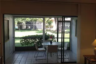 2265 SW 15th St, Deerfield Beach, FL 33442 - Photo 8