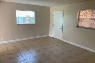 206 SW 1st St, Pompano Beach, FL 33060 - Photo 6