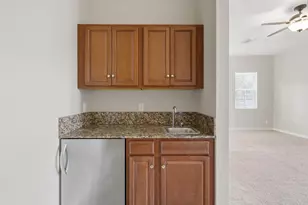 627 Dakota Dr, Jupiter, FL 33458 - Photo 14