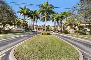 4418 Morgan Ln, Davie, FL 33328 - Photo 48