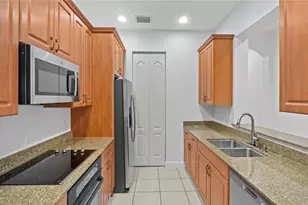 4418 Morgan Ln, Davie, FL 33328 - Photo 12