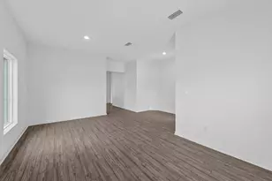 3573 SW Pumpkin St, Port Saint Lucie, FL 34953 - Photo 8