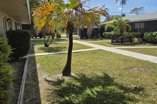 581 NE 34th Ct, Fort Lauderdale, FL 33334 - Photo 4