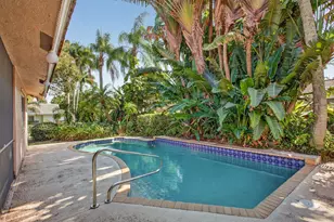 274 NW 107th Ave, Coral Springs, FL 33071 - Photo 6