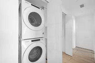 2000 Metropica Wy, Sunrise, FL 33323 - Photo 16