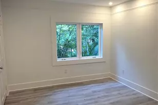 2500 S Miami Ave, Miami, FL 33129 - Photo 8