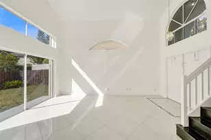 11208 Rhapsody Rd, Hollywood, FL 33026 - Photo 14