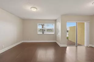 836 Imperial Lake Rd, West Palm Beach, FL 33413 - Photo 10