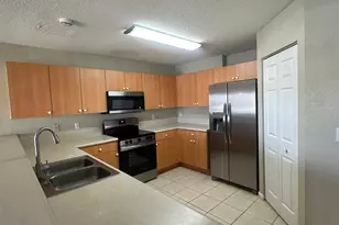 836 Imperial Lake Rd, West Palm Beach, FL 33413 - Photo 6