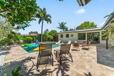 1908 NE 27th Street, Fort Lauderdale, FL 33306 - Photo 2