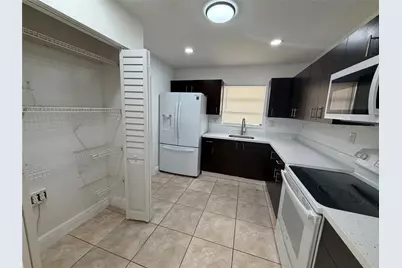 230 NW 8th Avenue, Dania Beach, FL 33004 - Photo 6