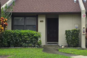 736 NW 47th St, Deerfield Beach, FL 33064 - Photo 2