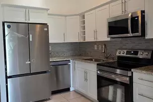 736 NW 47th St, Deerfield Beach, FL 33064 - Photo 8