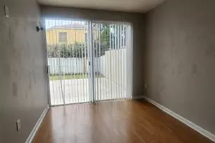 15860 NW 14th Rd, Pembroke Pines, FL 33028 - Photo 8