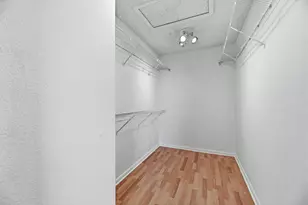 15860 NW 14th Rd, Pembroke Pines, FL 33028 - Photo 14