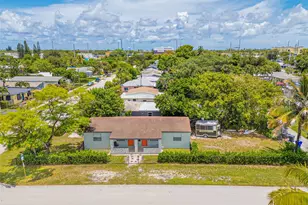 1923 N 23rd Ave, Hollywood, FL 33020 - Photo 4