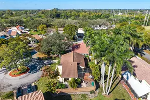 2925 Azalea Dr, Cooper City, FL 33026 - Photo 8