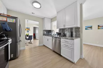 8950 NW 13th Street, Plantation, FL 33322 - Photo 14