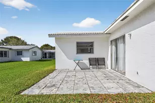 8950 NW 13th St, Plantation, FL 33322 - Photo 32