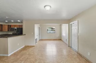 20352 NW 39th Ct, Miami Gardens, FL 33055 - Photo 6