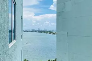 1900 N Bayshore Dr, Miami, FL 33132 - Photo 14