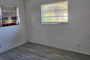 925 S K St, Lake Worth Beach, FL 33460 - Photo 2