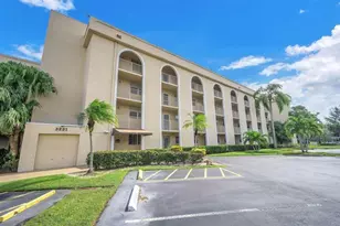 3231 Holiday Springs Blvd, Margate, FL 33063 - Photo 2