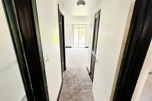 3231 Holiday Springs Blvd, Margate, FL 33063 - Photo 8