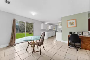 636 SW Eyerly Ave, Port Saint Lucie, FL 34983 - Photo 6