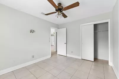 636 SW Eyerly Avenue, Port Saint Lucie, FL 34983 - Photo 12