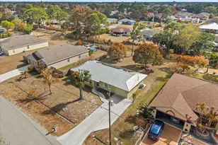 636 SW Eyerly Ave, Port Saint Lucie, FL 34983 - Photo 26