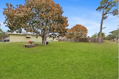 636 SW Eyerly Avenue, Port Saint Lucie, FL 34983 - Photo 24