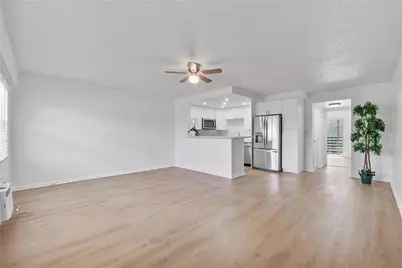 457 Mansfield K #457, Boca Raton, FL 33434 - Photo 4