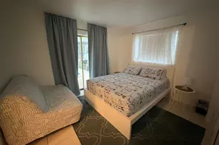 1951 NW 33rd Ct, Oakland Park, FL 33309 - Photo 8