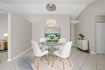 15745 NW 16th Court, Pembroke Pines, FL 33028 - Photo 4