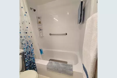 351 Markham P #351, Deerfield Beach, FL 33442 - Photo 10