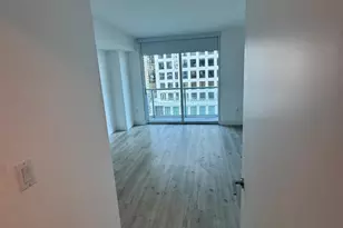 500 Brickell Ave, Miami, FL 33131 - Photo 8