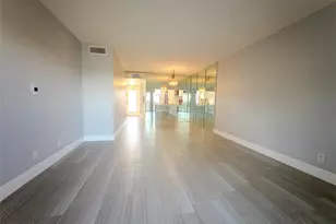 10332 Sunrise Lakes Blvd, Sunrise, FL 33322 - Photo 10