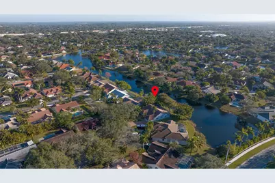 4911 NW 103rd Avenue, Coral Springs, FL 33076 - Photo 8