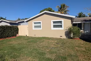 7713 Kimberly Blvd, North Lauderdale, FL 33068 - Photo 4