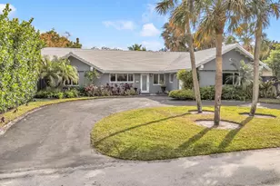 1920 NE 57th St, Fort Lauderdale, FL 33308 - Photo 1