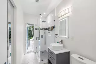 1920 NE 57th St, Fort Lauderdale, FL 33308 - Photo 22