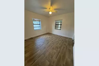 221 SW 68th Avenue, Hollywood, FL 33023 - Photo 6