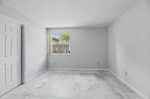 5735 Hayes St, Hollywood, FL 33021 - Photo 18