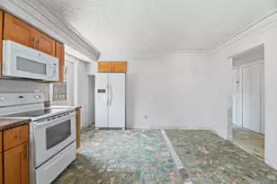 5735 Hayes St, Hollywood, FL 33021 - Photo 12